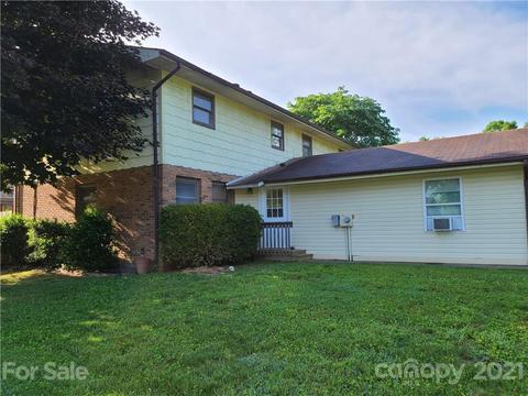 40 Pebblebrook St, Clyde, NC 28721 photo 1