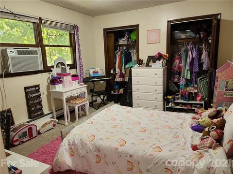 40 Pebblebrook St, Clyde, NC 28721 photo 8