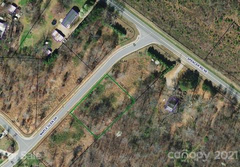 986 Maple Glen Dr, Conover, NC 28613 photo 1