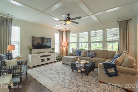 940 Elderberry Ln, Clover, SC 29710 photo 6