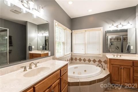 4085 Barnhardt St, Hickory, NC 28602 photo 25