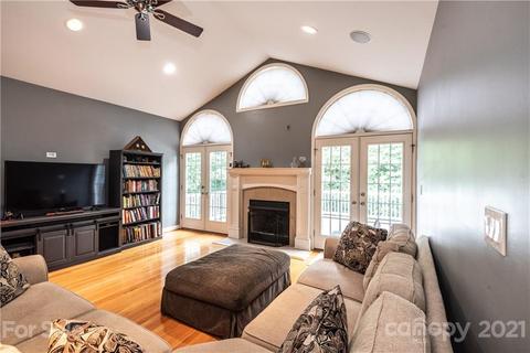 4085 Barnhardt St, Hickory, NC 28602 photo 11