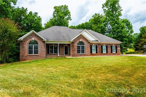 4085 Barnhardt St, Hickory, NC 28602 photo 1