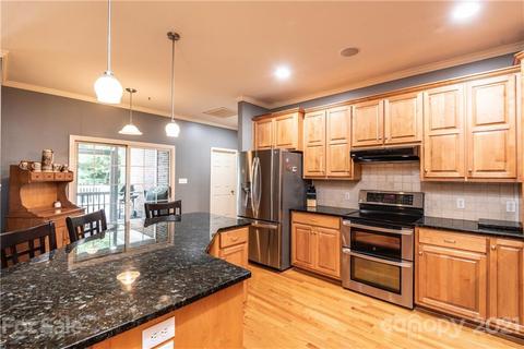 4085 Barnhardt St, Hickory, NC 28602 photo 16