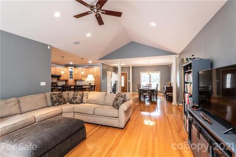 4085 Barnhardt St, Hickory, NC 28602 photo 12