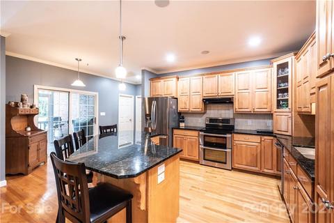4085 Barnhardt St, Hickory, NC 28602 photo 17