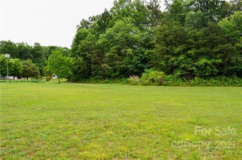 335 Davis Auto Dr, Hiddenite, NC 28636 photo 14