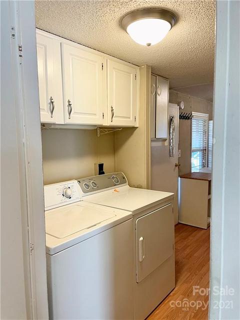 335 Davis Auto Dr, Hiddenite, NC 28636 photo 7
