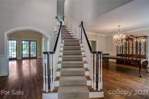 19417 River Falls Dr, Davidson, NC 28036 photo 4