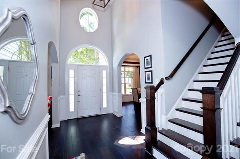 20200 Tailwind Ln, Cornelius, NC 28031 photo 2