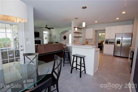 20200 Tailwind Ln, Cornelius, NC 28031 photo 13