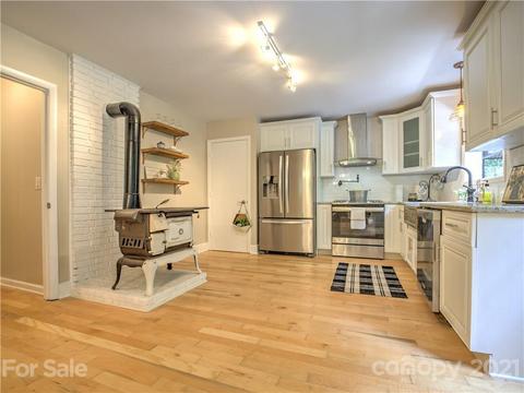 1778 Murray Rd, Canton, NC 28716 photo 6