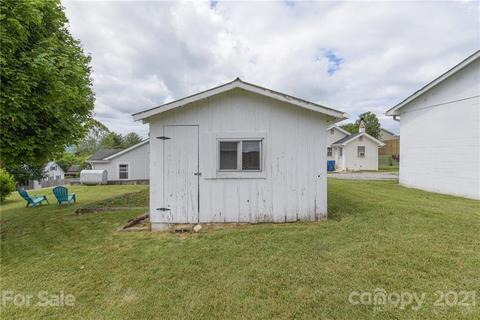 16 First St, Canton, NC 28716 photo 38