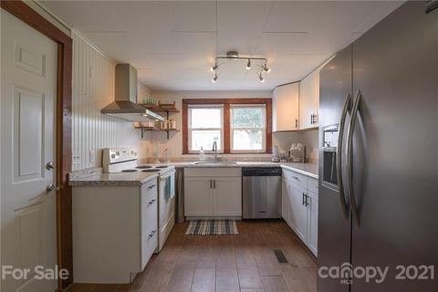 16 First St, Canton, NC 28716 photo 14