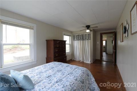 16 First St, Canton, NC 28716 photo 29
