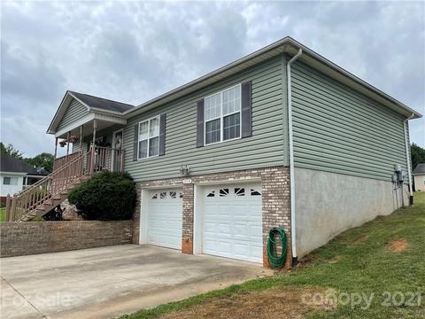 219 Pine Meadows Cir, Hickory, NC 28601 photo 2