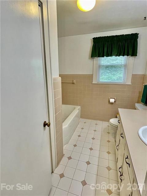 2296 Us 70 Hwy E, Morganton, NC 28655 photo 8