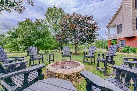 21 E Chasis Ct, Mills River, NC 28759 photo 9