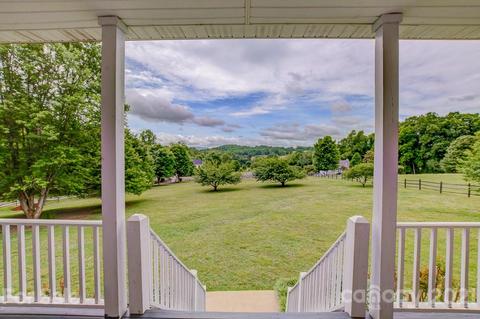 21 E Chasis Ct, Mills River, NC 28759 photo 1
