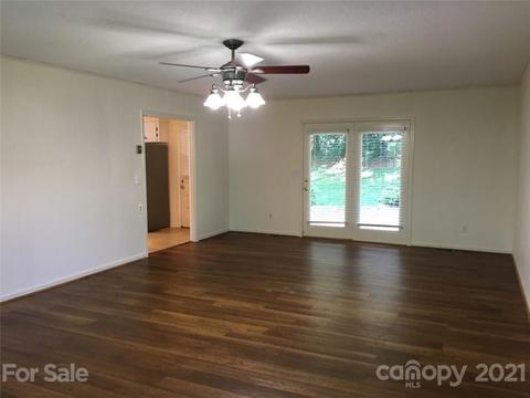 197 W High Acres Dr, Purlear, NC 28665 photo 24
