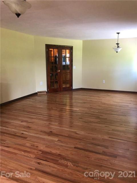 111 Dula Rd, Spruce Pine, NC 28777 photo 13