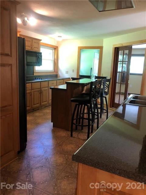 111 Dula Rd, Spruce Pine, NC 28777 photo 9