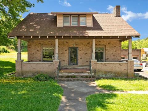 3610 Broad St, Clyde, NC 28721 photo 1