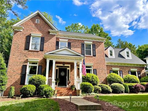 207 Mcconnell Dr, Davidson, NC 28036 photo 1