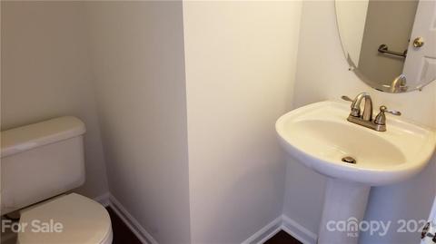 8022 Mariners Pointe Cir, Denver, NC 28037 photo 12