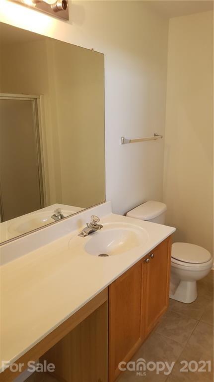 8022 Mariners Pointe Cir, Denver, NC 28037 photo 15