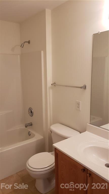 8022 Mariners Pointe Cir, Denver, NC 28037 photo 18
