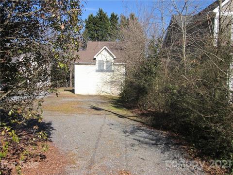 210 Armour St, Davidson, NC 28036 photo 2