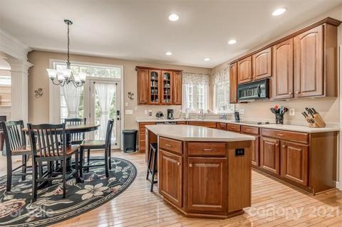 152 Melbourne Dr, Fort Mill, SC 29708 photo 10