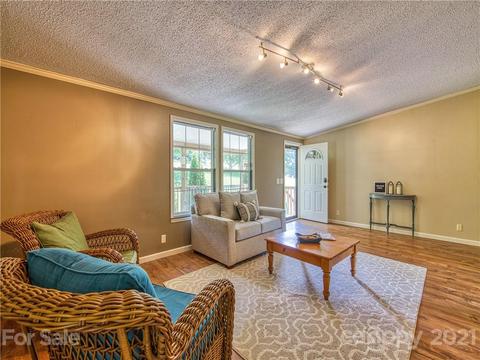 156 Over Hill Dr, Clyde, NC 28721 photo 14