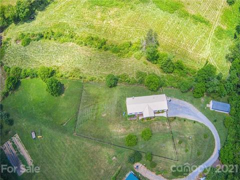 156 Over Hill Dr, Clyde, NC 28721 photo 33