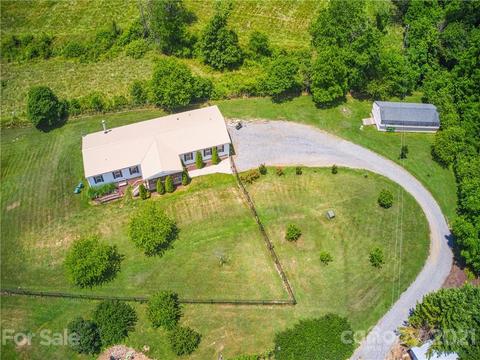 156 Over Hill Dr, Clyde, NC 28721 photo 32