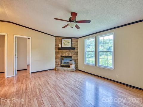 156 Over Hill Dr, Clyde, NC 28721 photo 15