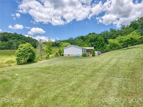 156 Over Hill Dr, Clyde, NC 28721 photo 28