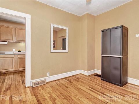 261 Phillips Ln, Spruce Pine, NC 28777 photo 16