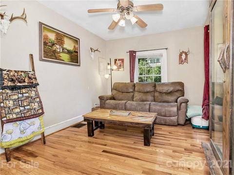 261 Phillips Ln, Spruce Pine, NC 28777 photo 12