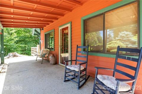 35 Spring Brook Dr, Mars Hill, NC 28754 photo 3
