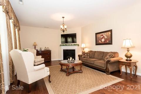 305 Allspice Rd, Fort Mill, SC 29708 photo 11