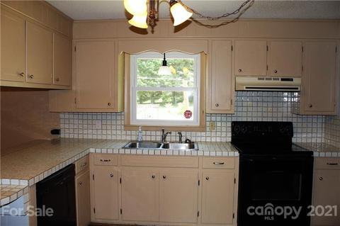 4043 Buff St, Hickory, NC 28602 photo 18