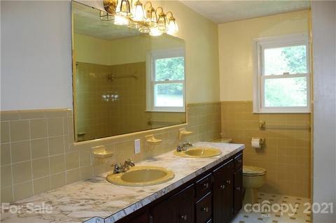 4043 Buff St, Hickory, NC 28602 photo 23