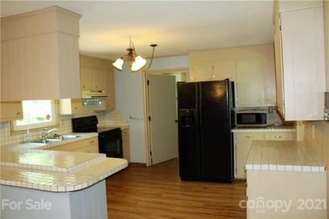 4043 Buff St, Hickory, NC 28602 photo 16