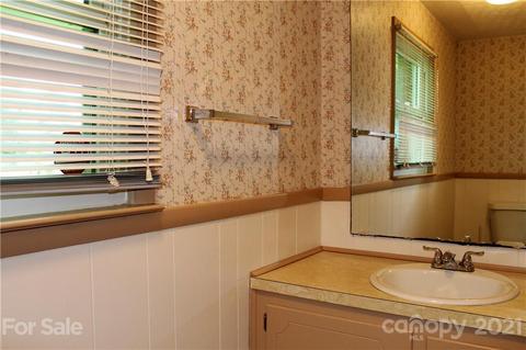 4043 Buff St, Hickory, NC 28602 photo 36