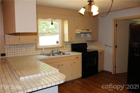4043 Buff St, Hickory, NC 28602 photo 17