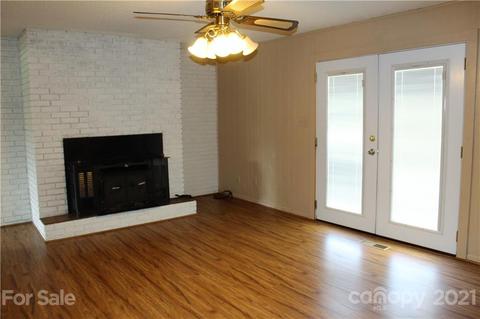 4043 Buff St, Hickory, NC 28602 photo 22