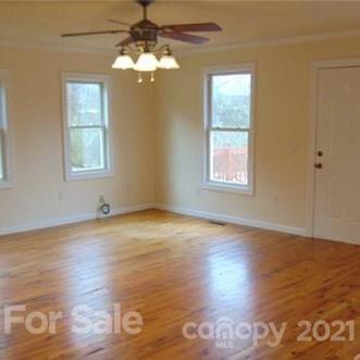 129 Hillside Hts, Brevard, NC 28712 photo 6