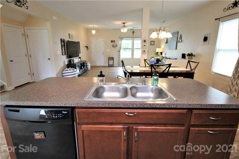 7048 Sonja Dr, Clover, SC 29710 photo 17